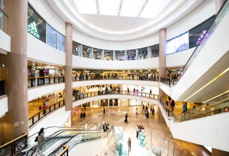 Stock Retail Imagery 18_small.jpg