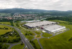 Skladový prostor - OSTROV SOUTH - vydané stavební povolení - Ostrov (1)
