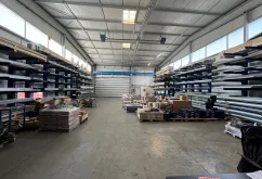 Skladový prostor - CHOMUTOV - 4500 m2 hala k pronájmu nebo ke koupi - výroba/sklad - Chomutov (2)