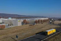 Skladový prostor - CHOMUTOV - jednotky od 5 000 m2 - Spořice (2)