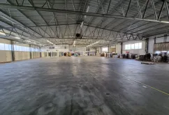 Skladový prostor - UHŘÍNĚVES - skladové prostory 1 800 m2 - Uhříněves (3)