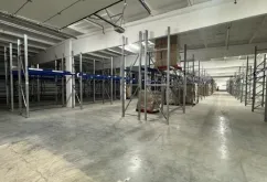 Skladový prostor - CHARVATCE - dostupné haly o 1 500 m2 - Podbradec (4)