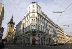 Kancelář - Lazarská Business Centrum - Praha 2 (1)