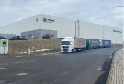 Skladový prostor - KADAŇ - 4 000 m2 ve výstavbě k dispozici - Kadaň (2)
