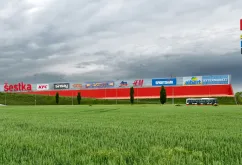 Kancelář - OC Šestka - Praha 6 (3)