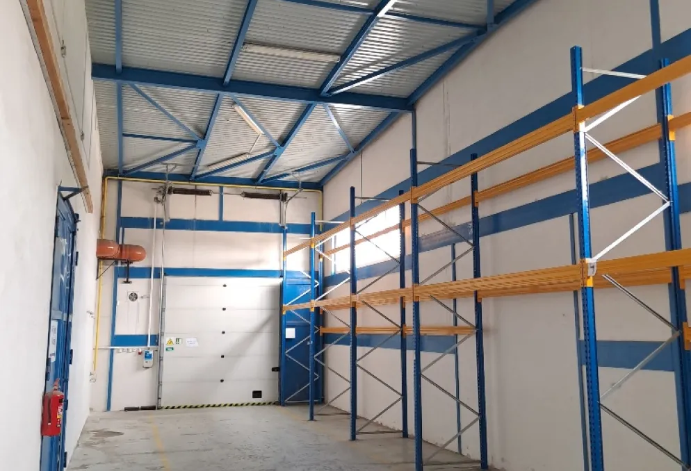 Skladový prostor - KUNRATICE - plně obsazeno - Michle (2)