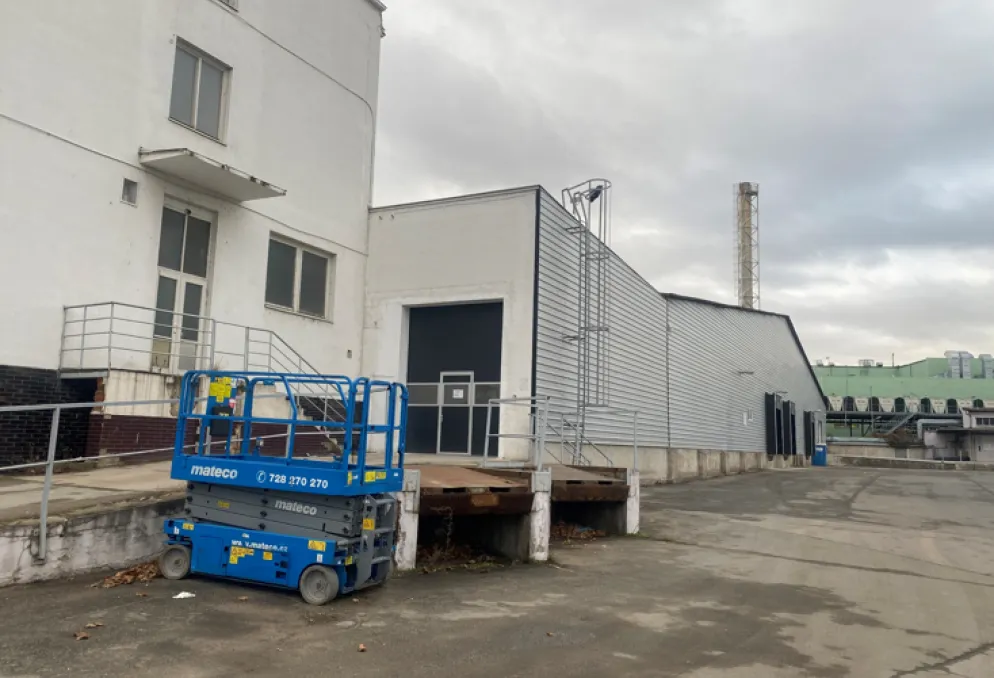 Skladový prostor - KOLÍN- skladové prostory od 1 100 m2 - Kolín IV (2)