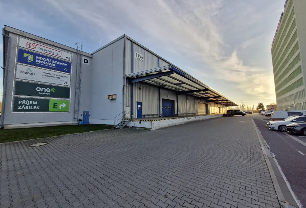 Skladový prostor - BRNO SLATINA - jednotka 2 300 m2 - Slatina (6)