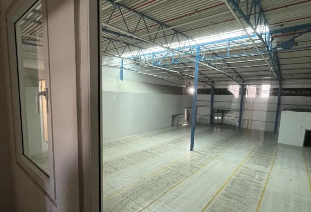 Skladový prostor - PRAHA západ u letiště - od 4 000 m2 - Kněževes (7)