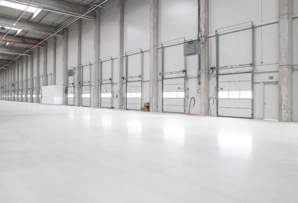 Skladový prostor - CHEB - 21 000 m2 k dispozici - Obilná (3)