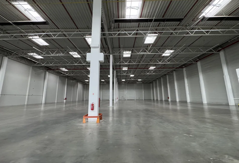 Skladový prostor - HOSTIVICE - jednotky ihned již od 1 100 m2 - Hostivice (3)