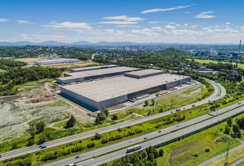 Skladový prostor - OSTRAVA D1 -  průmyslový park jednotky od 1 500 m2 - Hrušov (1)