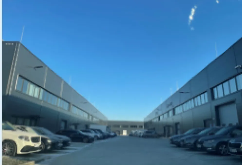 Skladový prostor - ZLATNÍKY Start up Park - volná jednotka 199 m2 - Hodkovice (4)
