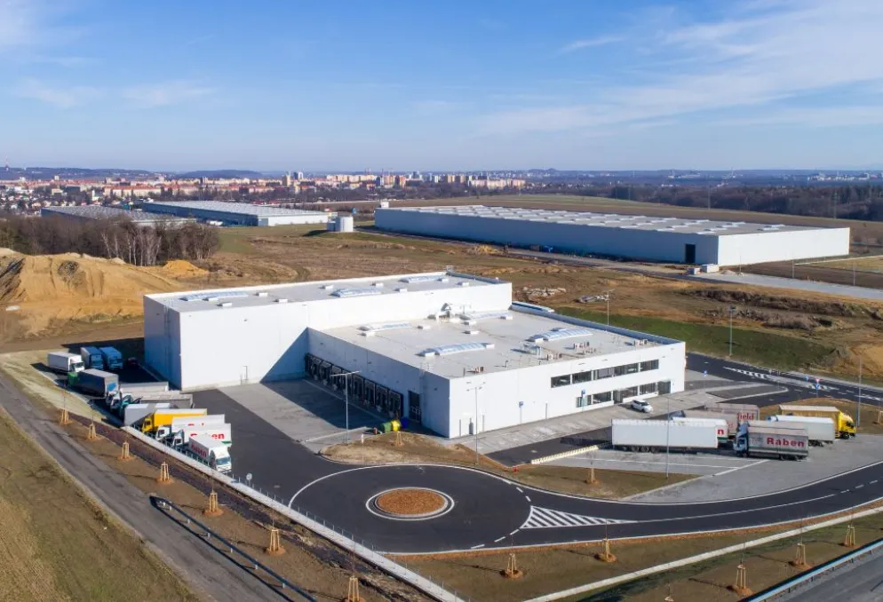 Skladový prostor - OSTRAVA PORUBA - skladové prostory od 3 200 m2 - Poruba (3)