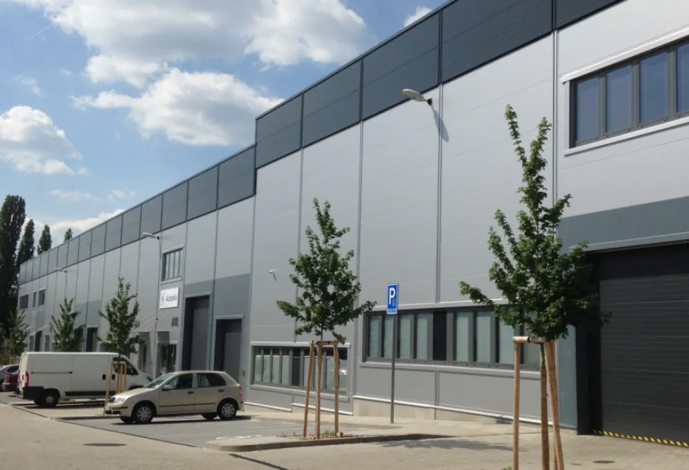 Skladový prostor - LETŇANY - prostory ihned k dispozici - Letňany (4)
