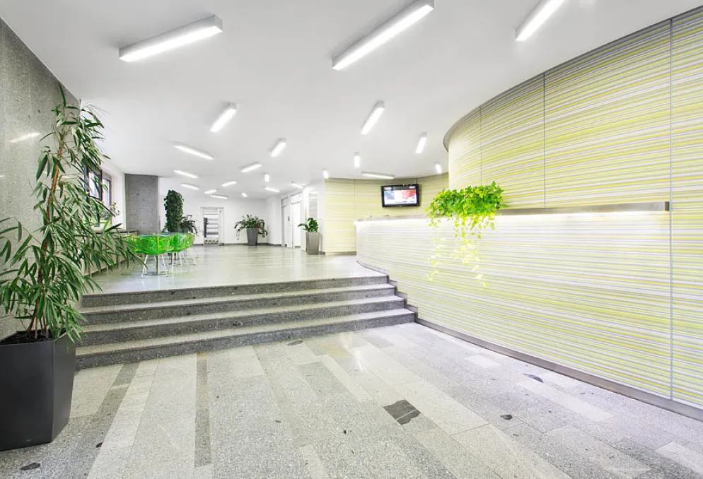Kancelář - Hradčanská Office Centre - Praha 6 (3)