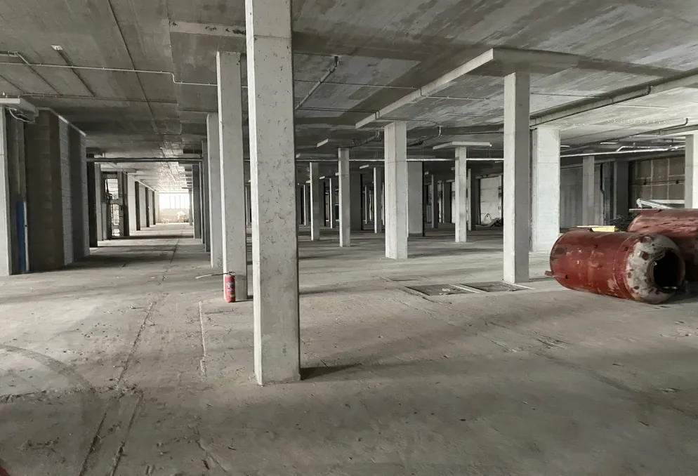 Skladový prostor - Smíchov - flexibilní komerční jednotky od 1 000 m2 - Praha (4)