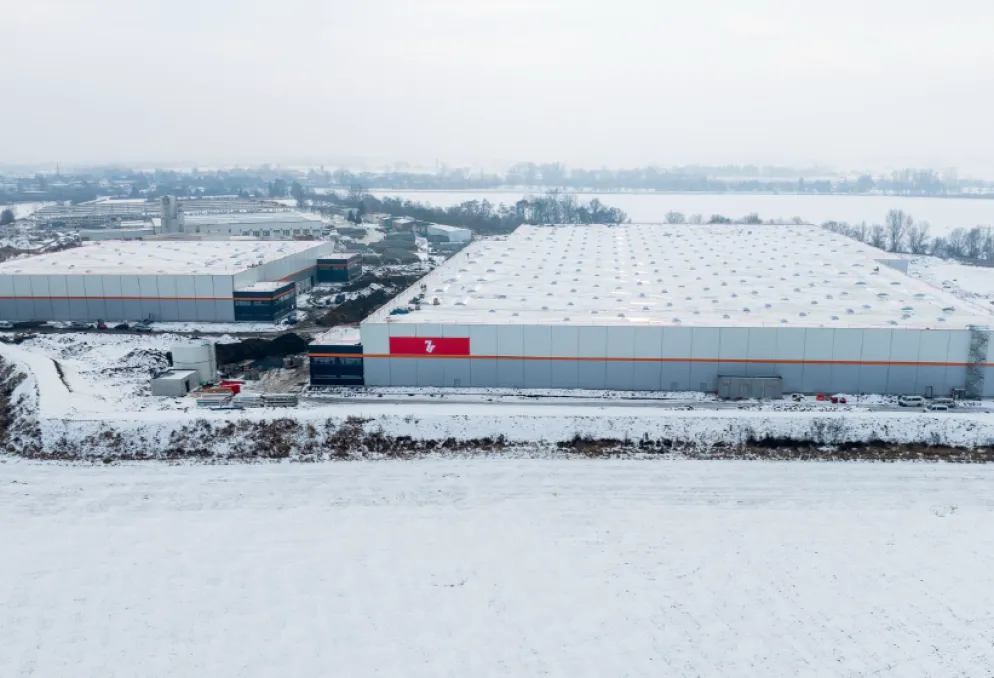 Skladový prostor - Industriální park LUŽEC D8 - jednotky od 4 300 m2 (2)