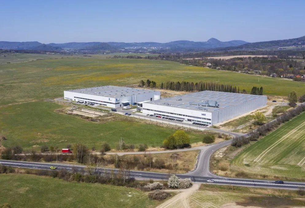 Skladový prostor - ČESKÁ LÍPA - prostory 4 624 m2 k dispozici - Dobranov (2)