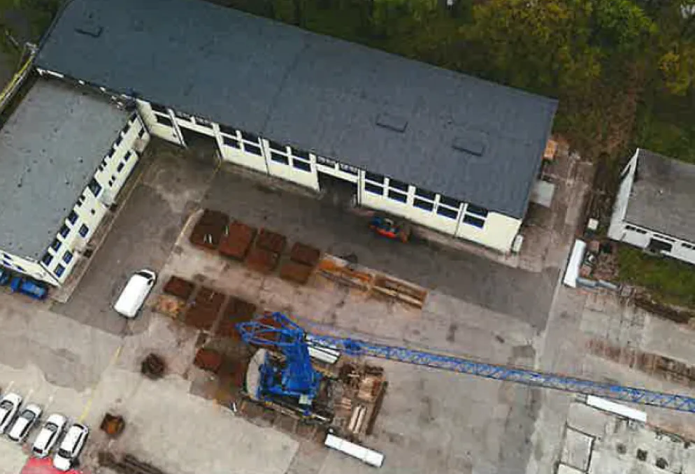 Skladový prostor - PARDUBICE SEMTÍN - hala 900 m2 + venkovní plochy 6 000 m2 - Semtín (4)