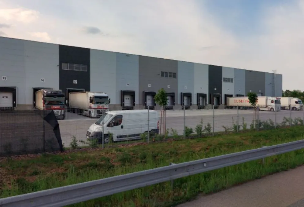 Skladový prostor - VYŠKOV - 12 000 m2 - Vyškov-Předměstí (3)