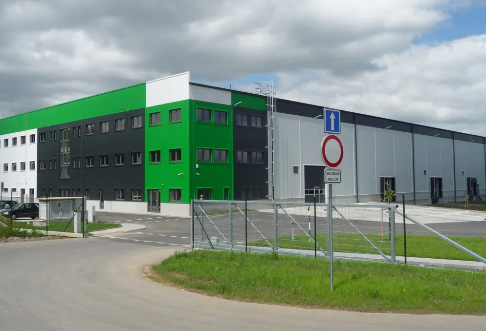 Skladový prostor - ČESKÁ TŘEBOVÁ- se službami nebo bez 2 500 m2 k dispozici - Česká Třebová (1)