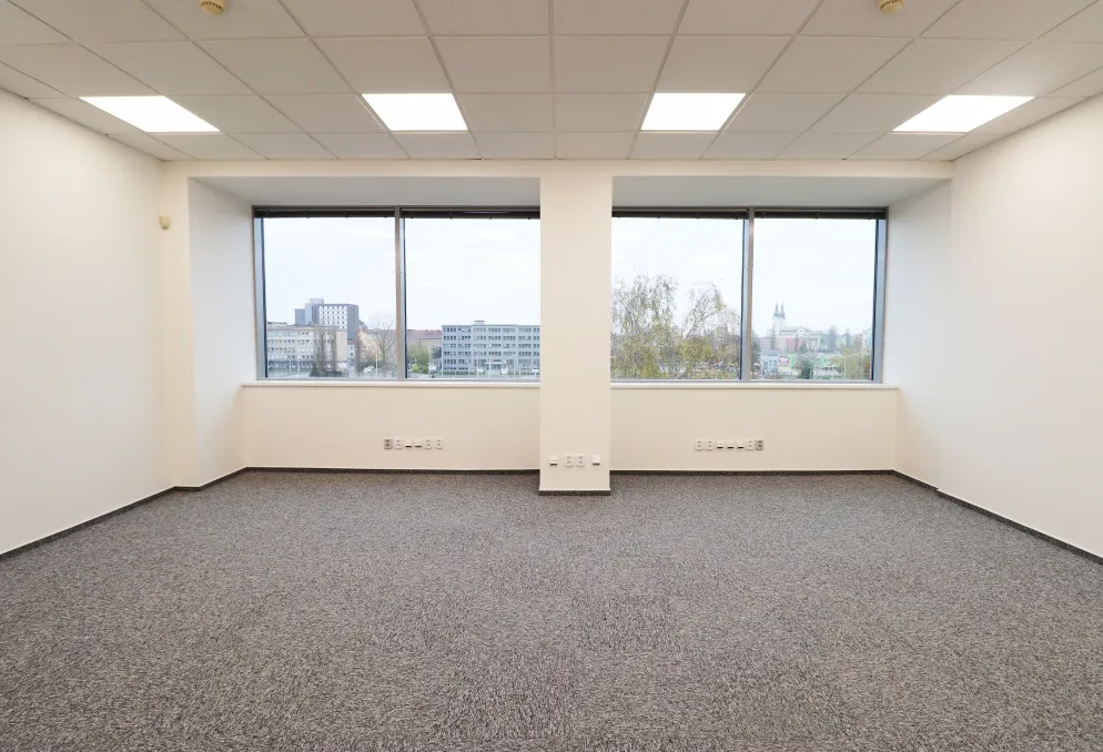 Kancelář - Varenská Office Center - Moravská Ostrava a Přívoz (3)