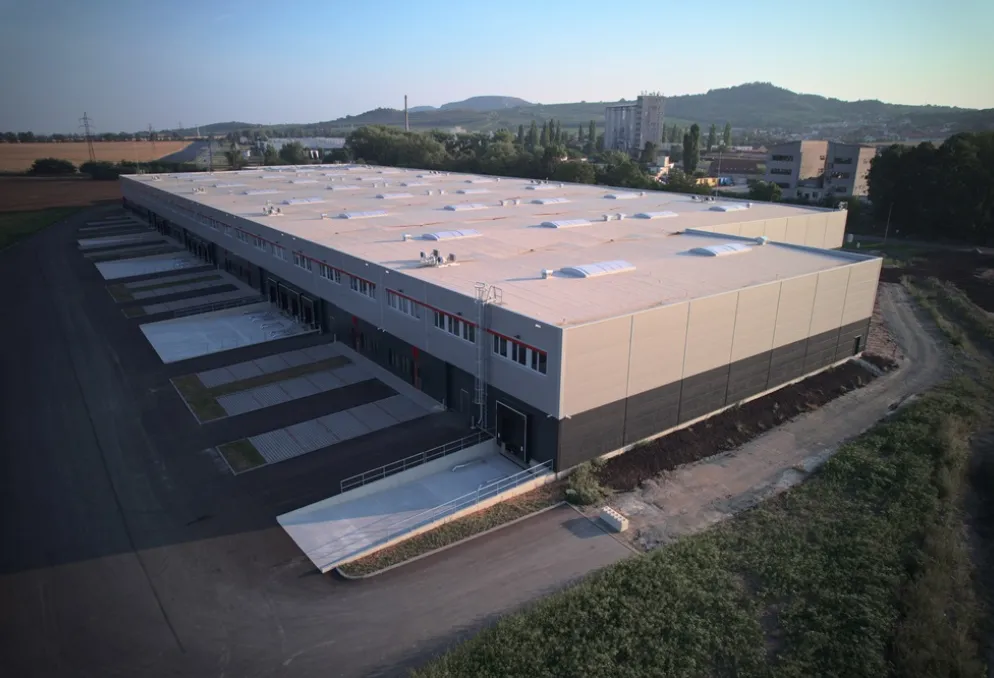 Skladový prostor - MIKULOV - nový průmyslový development, jednotky od 500 m2 - Mikulov (1)