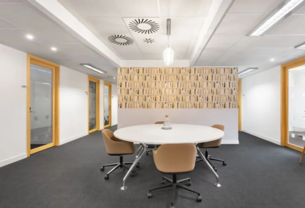 Coworking - Zlatý Anděl - coworking - Praha 5 (2)