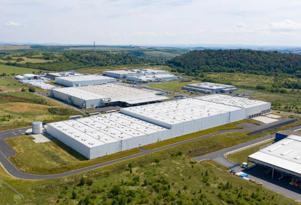 Skladový prostor - KADAŇ - 4 000 m2 ve výstavbě k dispozici - Kadaň (1)