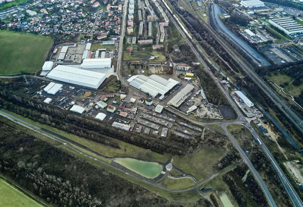Skladový prostor - BÍLINA - sklad k dispozici 3 500 m2 - 10 000 m2 - Teplické Předměstí (3)