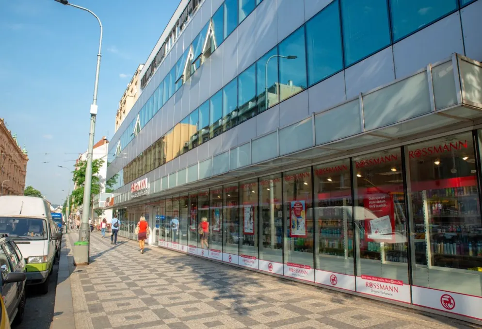 Kancelář - Apeiron Office Center - Praha 8 (2)