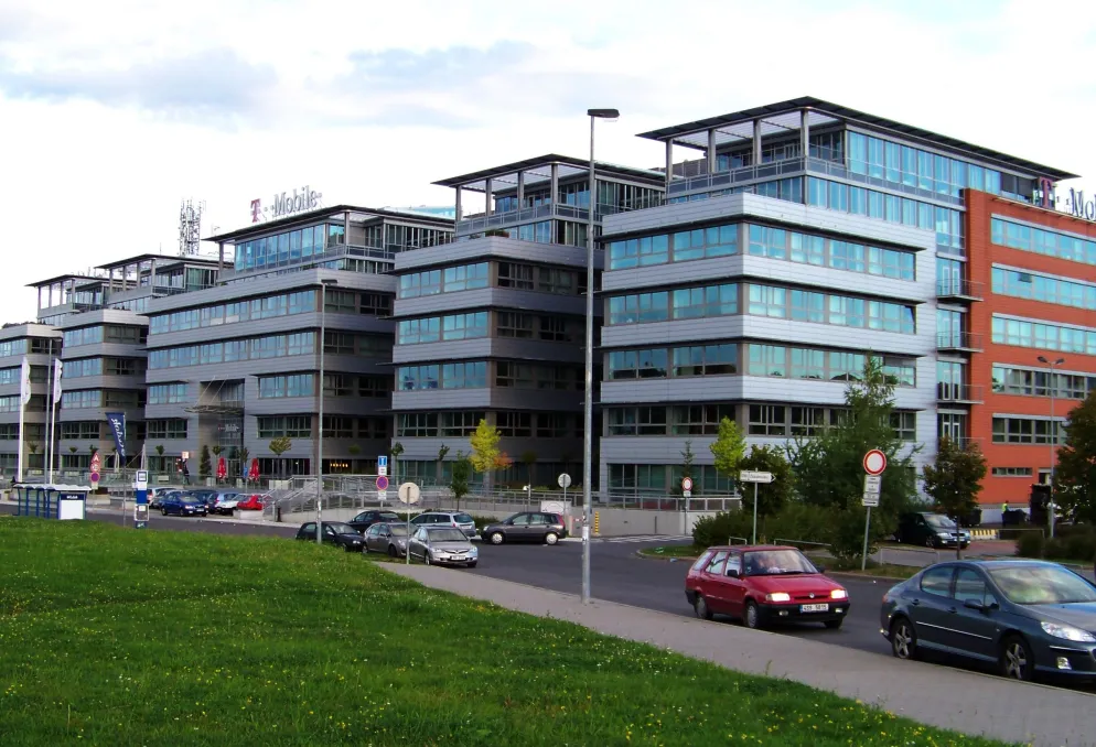 Kancelář - T-MOBILE HQ - Praha 11 (2)