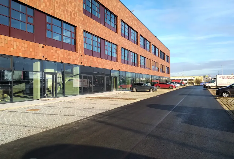 Skladový prostor - PLZEŇ - pronájem skladových prostorů od 350 m2 - Skvrňany (3)