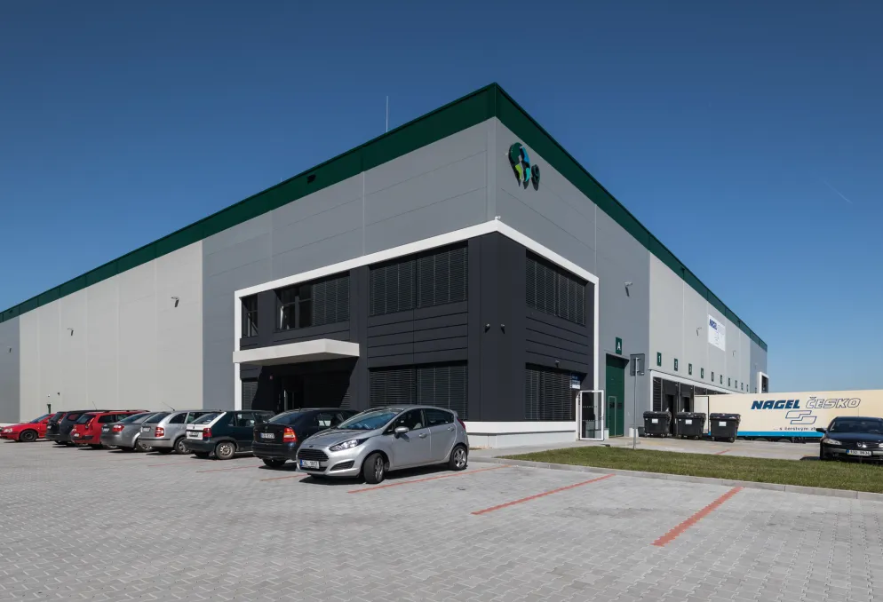 Skladový prostor - Prologis Park PRAGUE D1 EAST/JAŽLOVICE - Nupaky (1)