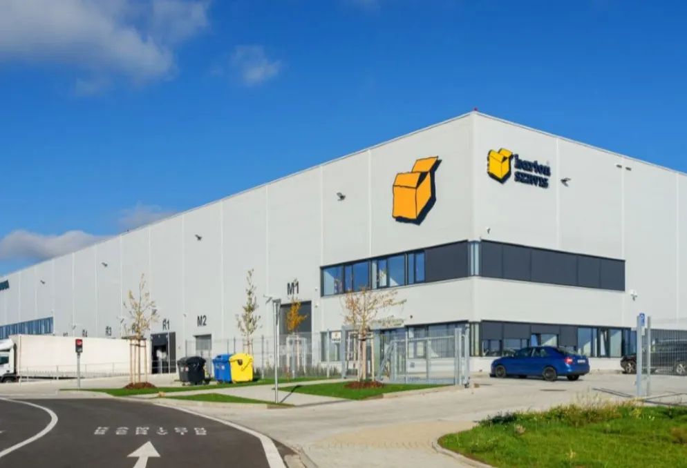 Skladový prostor - CHRÁŠŤANY - jednotky již od 3500 m2 - Chrášťany (1)