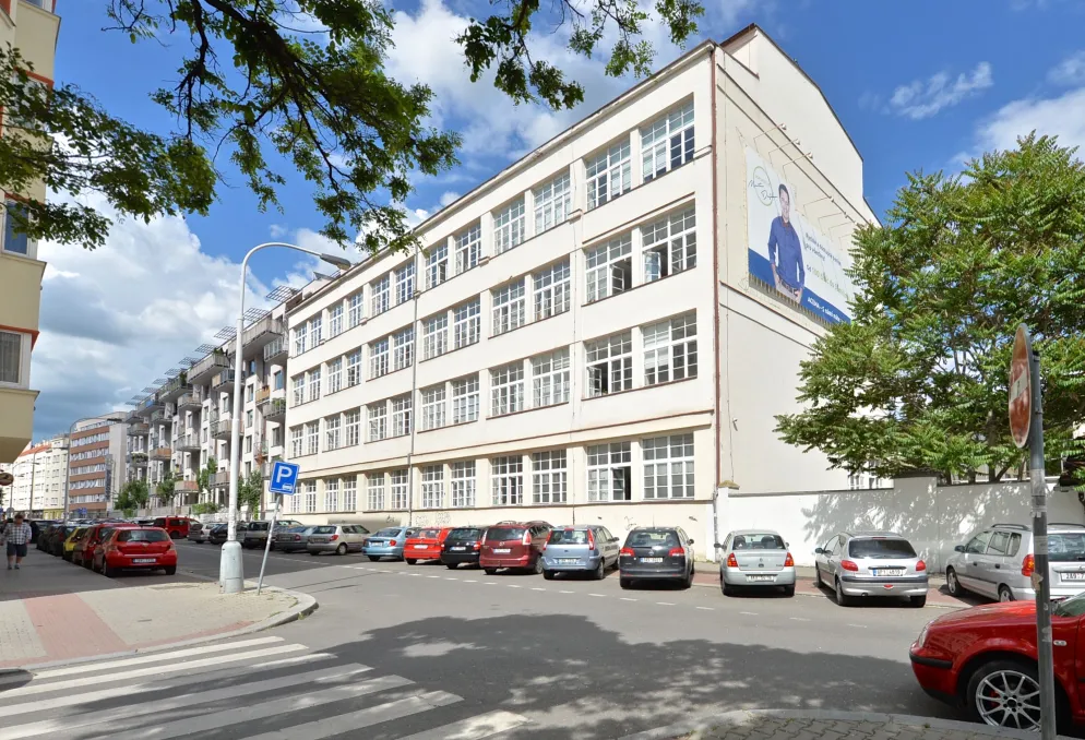 Kancelář - Libeňský Pivovar Office Centre - Praha 8 (1)