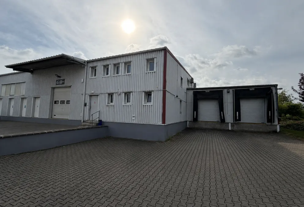 Skladový prostor - UHŘÍNĚVES - skladové prostory 1 800 m2 - Uhříněves (2)