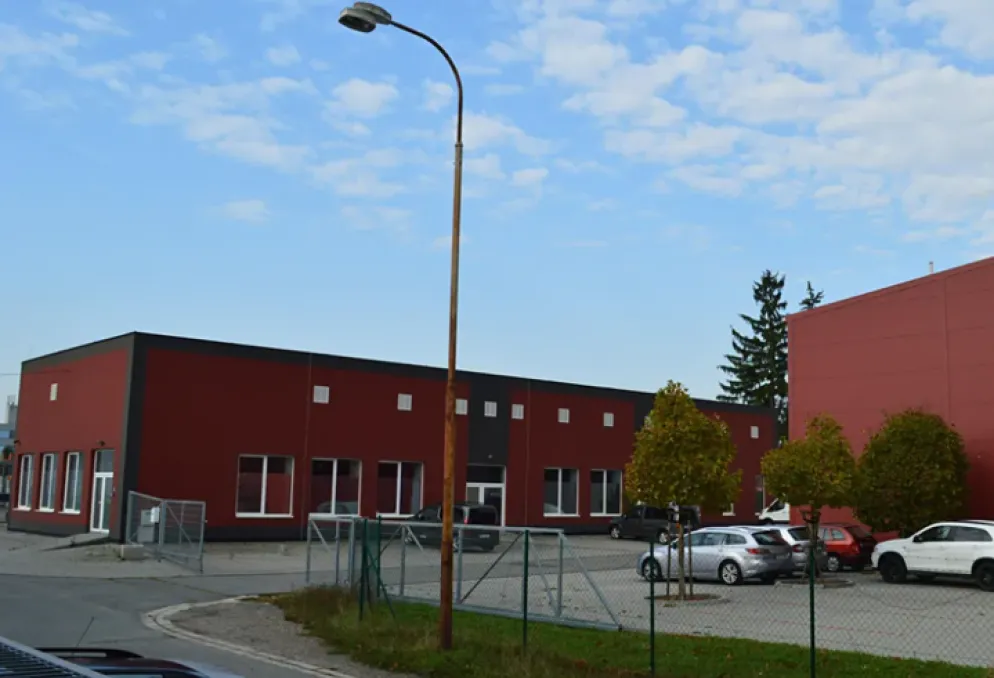 Skladový prostor - PROSTĚJOV - skladová jednotka ihned k dispozici - Držovice (1)