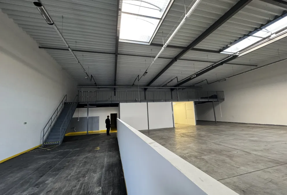 Skladový prostor - ZÁPY - ihned k dispozici 270 m2 - Zápy (15)