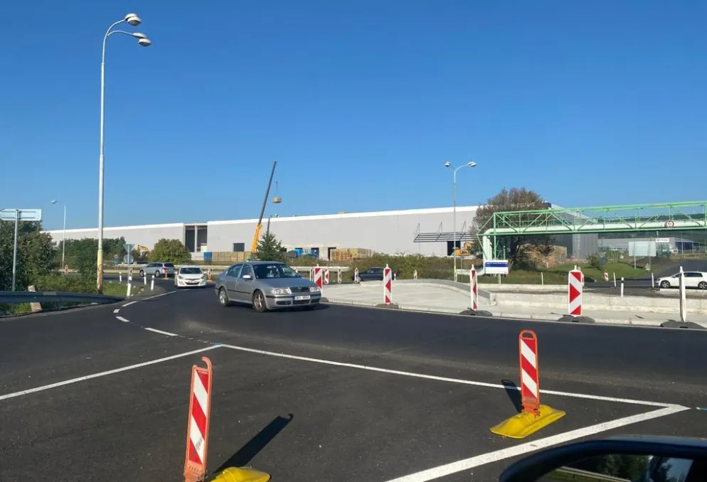 Skladový prostor - KLÁŠTEREC NAD OHŘÍ - již od 3 500 m2 - Vernéřov (2)