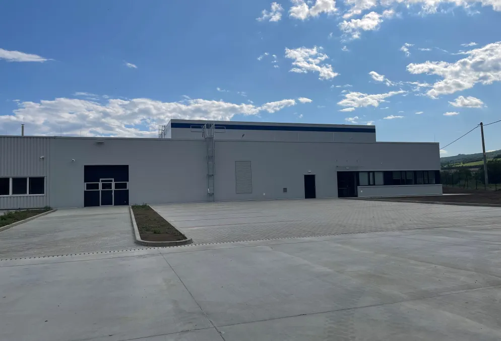 Skladový prostor - LOVOSICE - okamžitá možnost pronájmu se službami nebo bez - Lovosice (4)