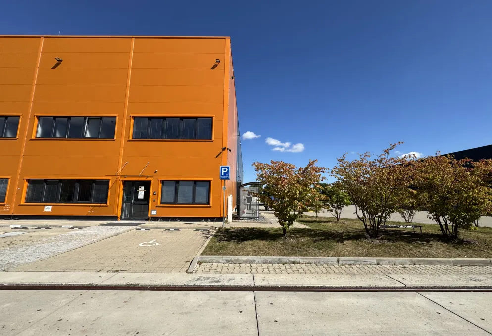 Skladový prostor - ZÁPY - ihned k dispozici 270 m2 - Zápy (3)