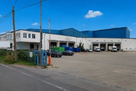 Uhříněves - Hala s chladícími boxy