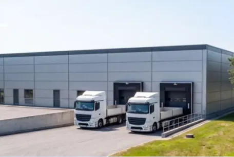 D1, OSTREDEK - skladovací/ výrobní hala 2 200 m²