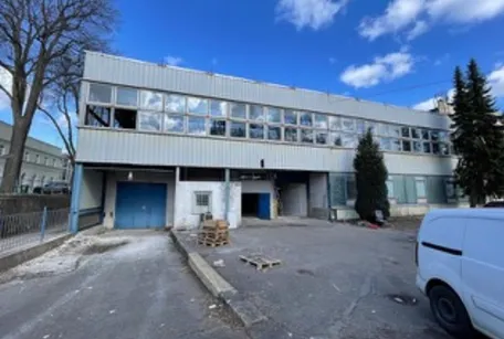 KARLOVY VARY - skladová hala v rekonstrukci
