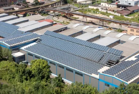 KLADNO - od 800 m2 s jeřábem 