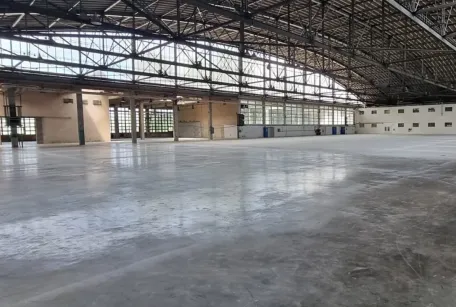 Skladový prostor - LETŇANY - skladové a výrobní prostory ihned k dispozici - Letňany (1)