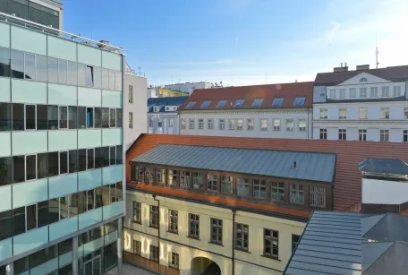 Coworking - Bredovský dvůr - coworking - Praha 1 (1)